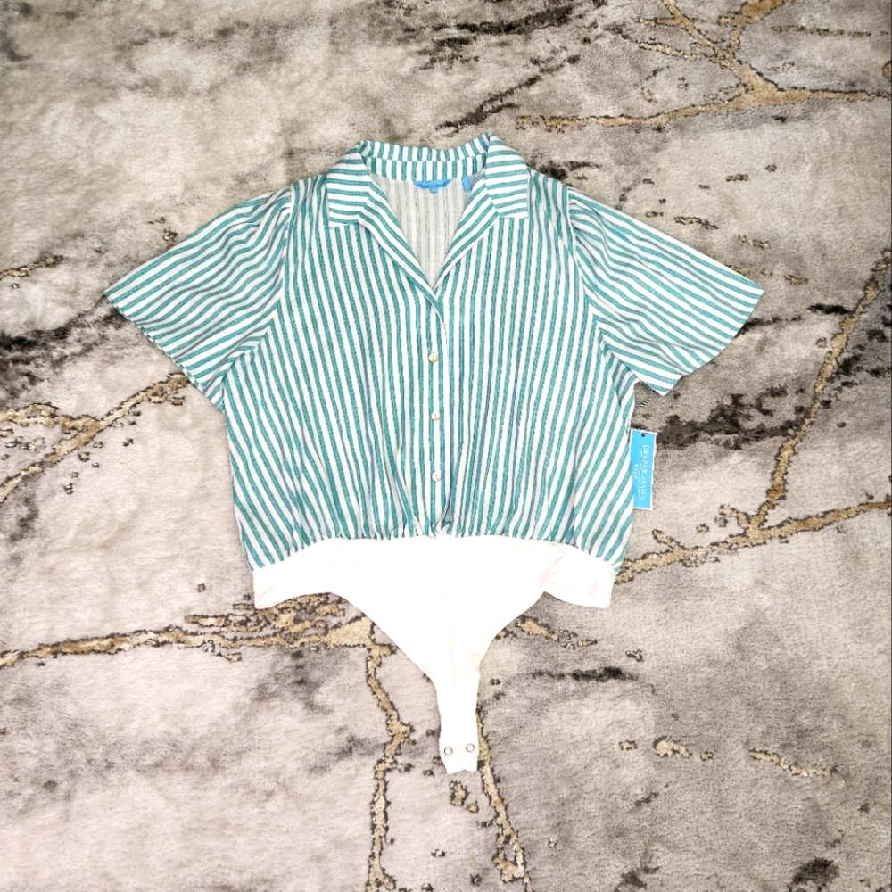 Women's Draper James XXL Green/White Button Down Bodysuit. NWT